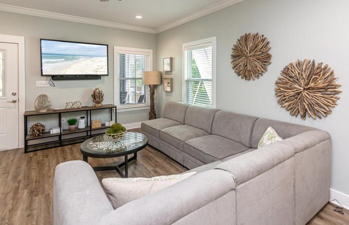 5004 Rookery3 sleeps 10 2 pools close to beach