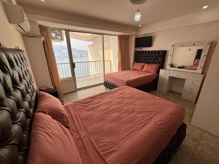 PH vista a la bahía