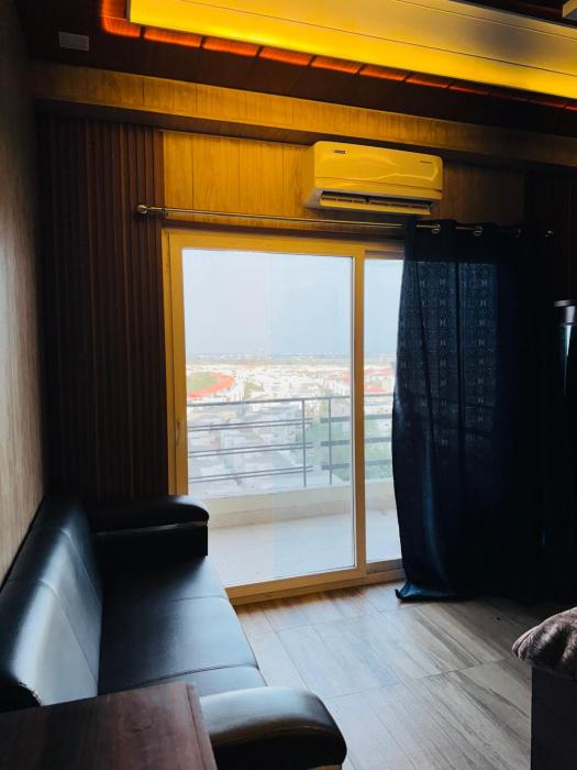 Best rating couple friendly