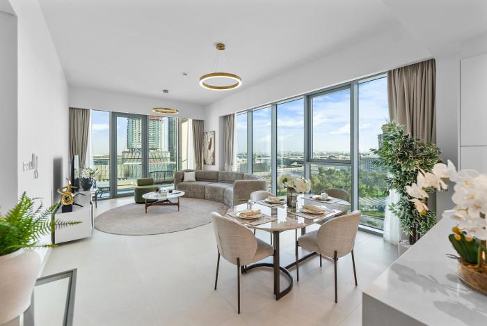 Magnificent - New 1BR in Canal Front Residences