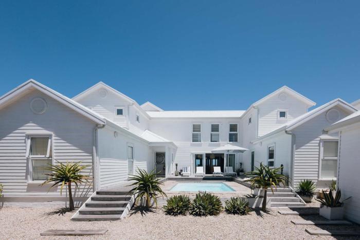 Thyme & Tide Beach Villa