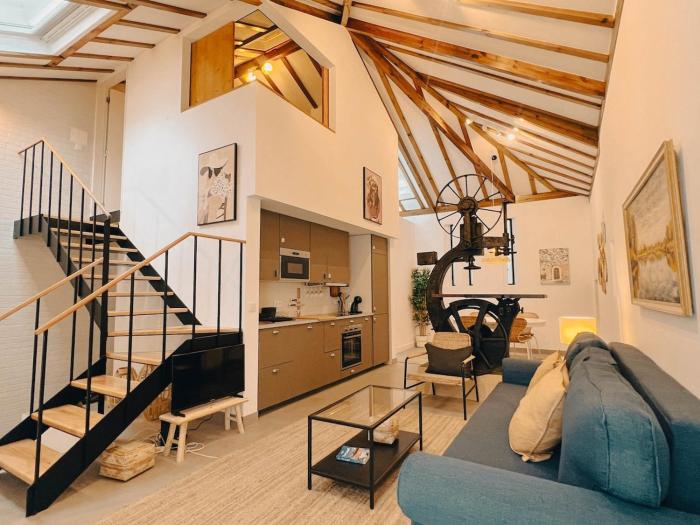 My Fair Lisbon - Unique Rustic Apartment near Príncipe Real