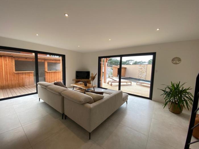 Comfortable holiday villa with spa