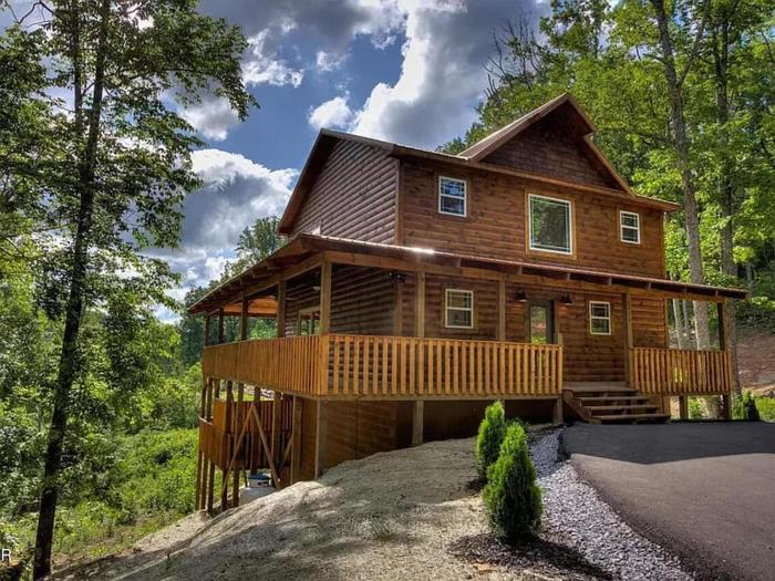 Rainbow Falls Retreat