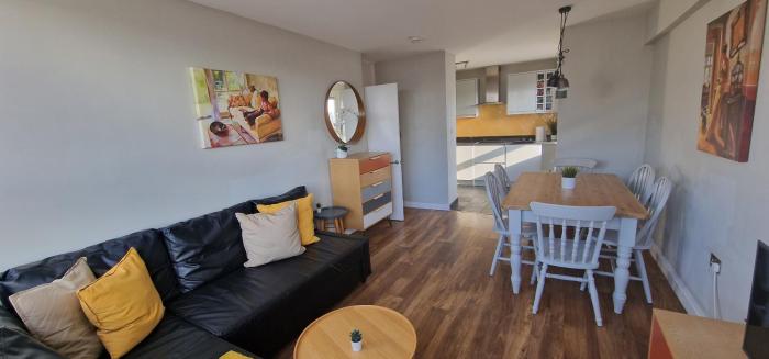 Beautiful 3-bedroom flat with stunning views