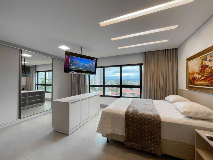 Luxury Collection - The Journey