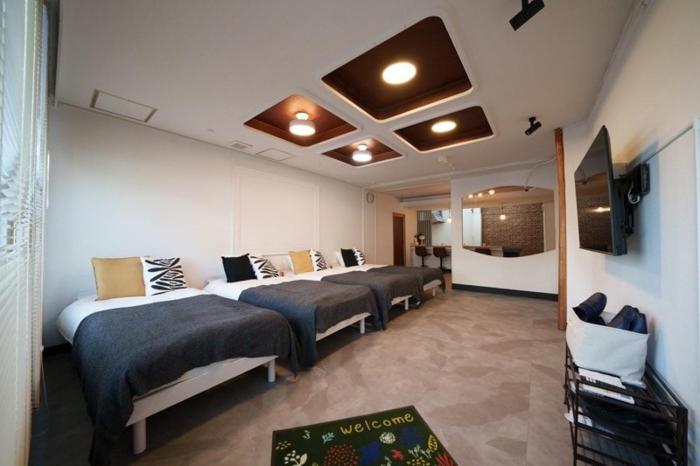 oyadoya gifu kinryu 岐阜駅徒歩10分 デザイナーホテル 大人数貸切 最大7名 駐車場2台有り