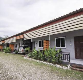 Banana Lodge Khaolak