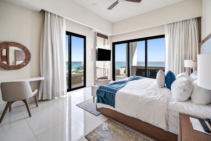 Two Bedroom Suite Ocean-Front - Villa La Valencia