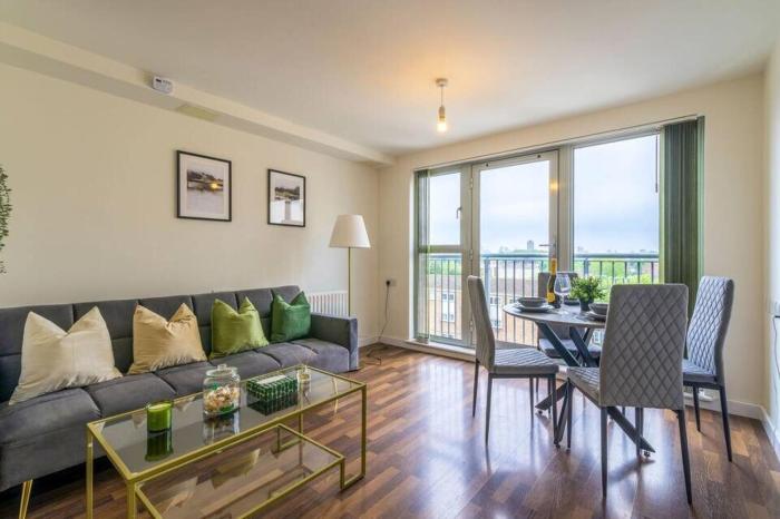 2 Bed close to ExCeL London and Elizabeth Line with Wi-Fi