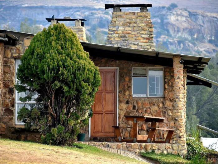 Uitzicht Private Nature Reserve and Lodge