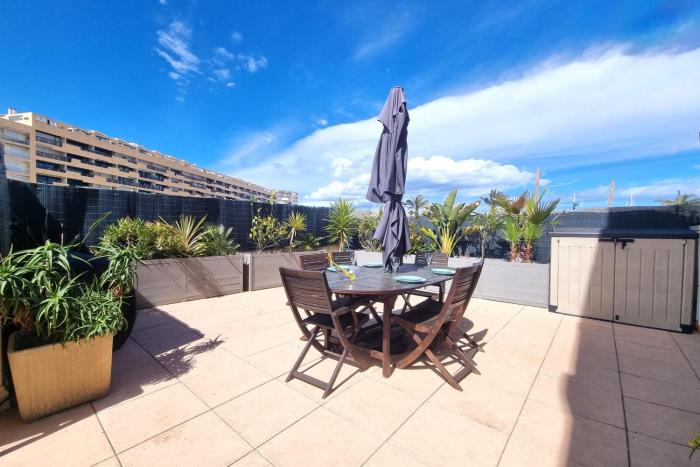 Le Christina - Terrasse - Parking - WIFI