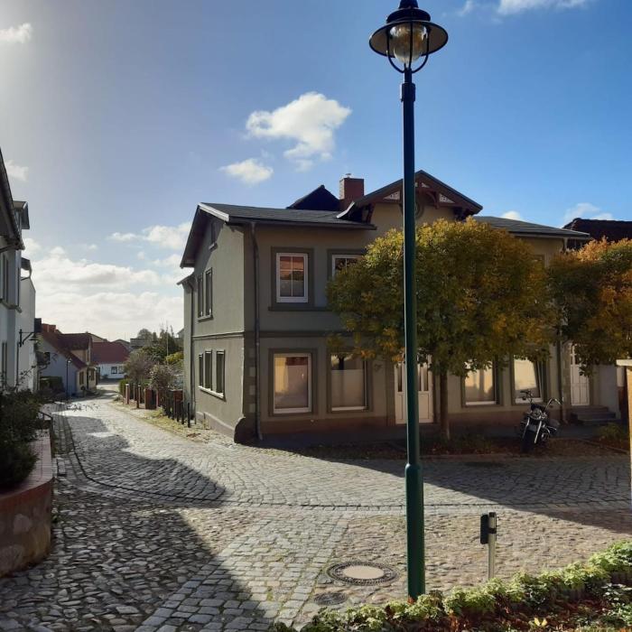 Ruhige Ferienwohnung mit Privatparkplatz