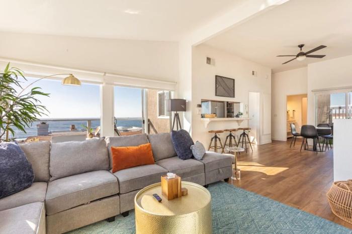 Exclusive Ocean & Pier View Family Escape