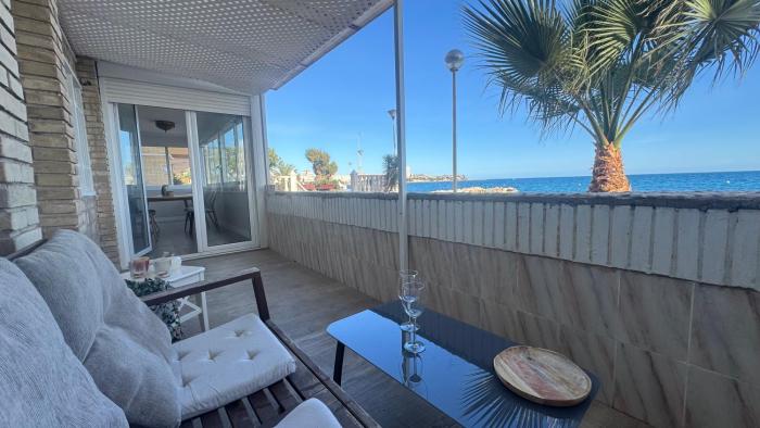 Exclusivo apartamento frente al mar en Alicante By Elconserje