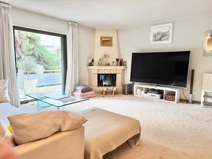 Villasonboard 2 Bed Condo Beach Seaview Greek Riviera Vouliagmeni