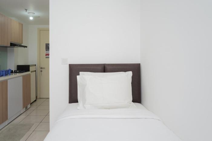 Pleasant and Homey Studio Apartment at M-Town Residence By Travelio