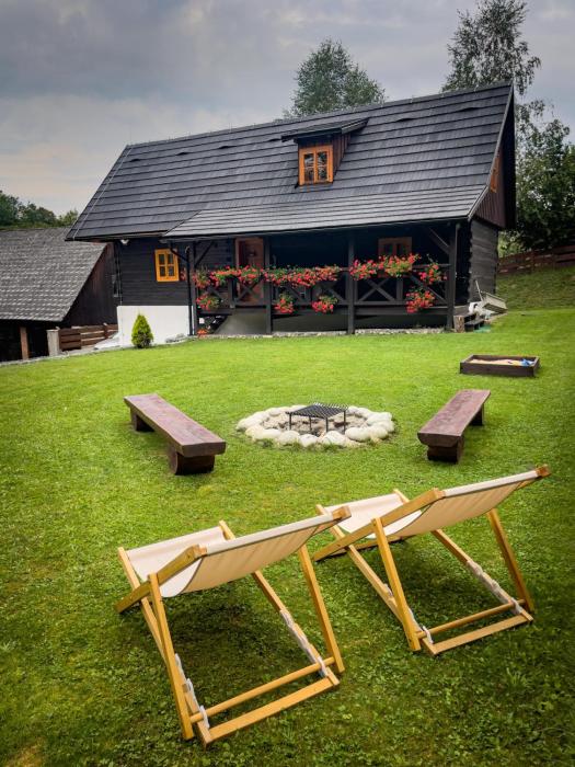 Traditional deer Cabin with Sauna - Chata Srňacie