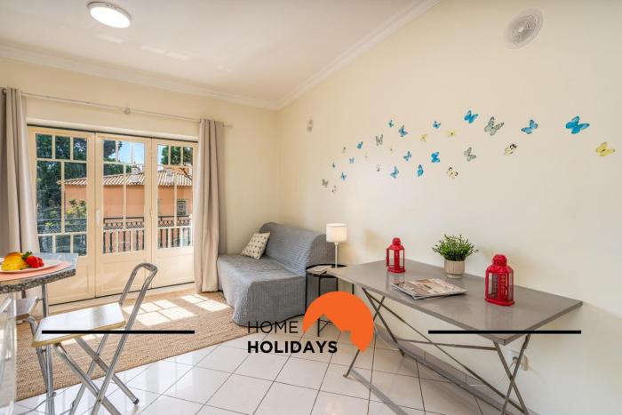#272 T2 Bicos Flat J by Home Holidays