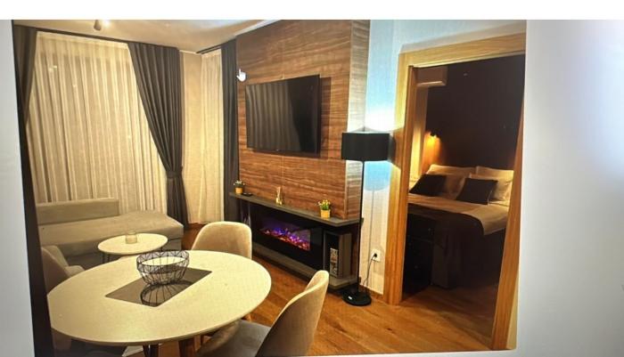 ZLATIBORSKO JEZERO 3 Lux@Spa