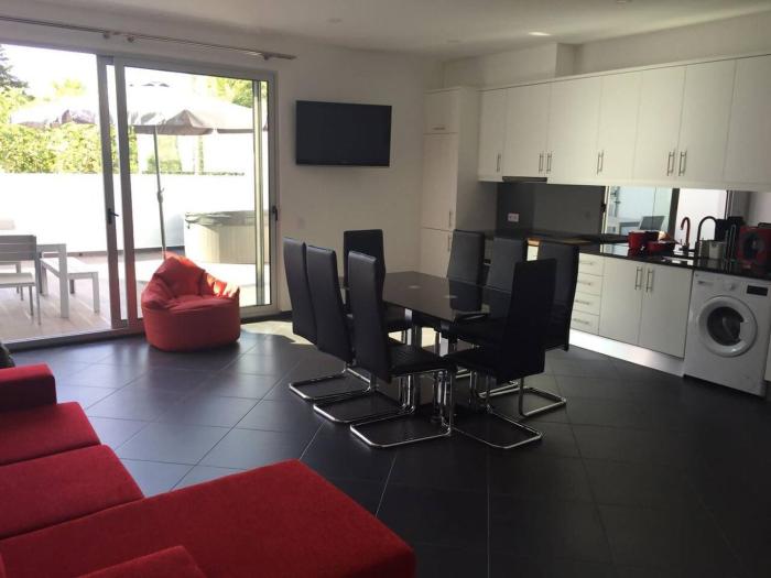 Casa com 3 suites, jacuzzi , en Albufeira