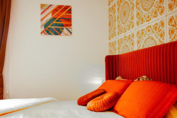 4 Min From Metro A Apt 15 Min from Colosseum