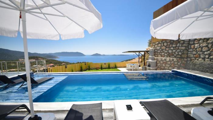 Seaview Luxury Villa in Kas