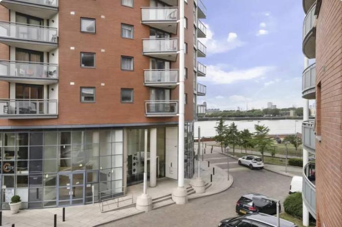 Apartment In Canary Wharf, London