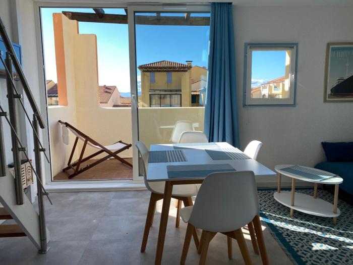 Joli Duplex résidence Atlantis accès direct plage