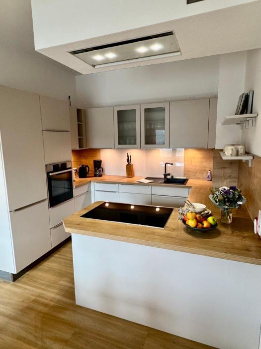 K4 Wohnung mit Gartenblick