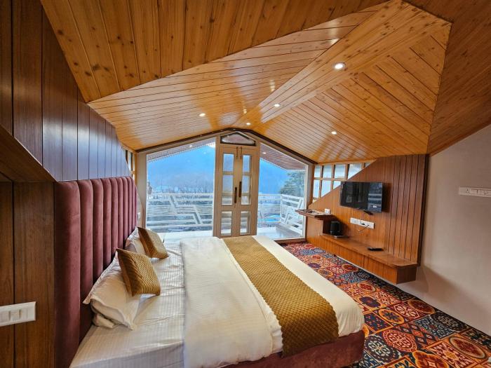 The Fairytale Luxury - Villa in Dalhousie