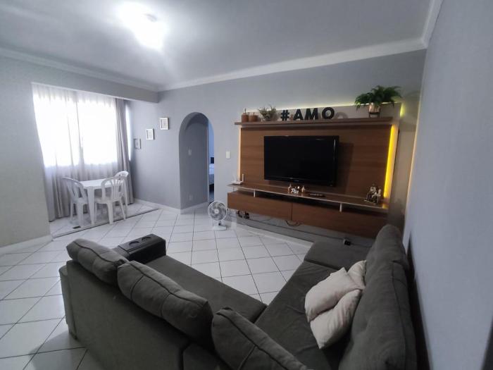 Apto 2 quartos em frente à praça nova do Imbui Excelente localização