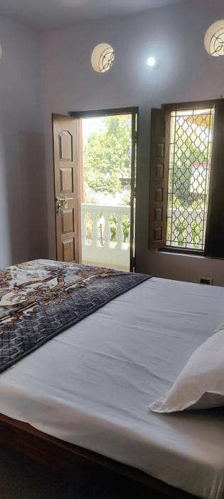 Kalp-Taru PG House