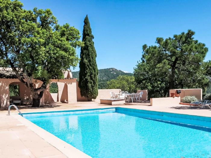 Apartment Village de Silhouette-6 by Interhome