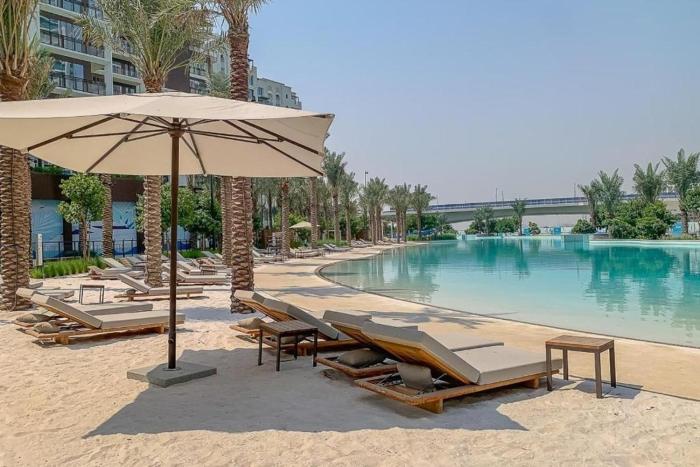 Spacious 3BR, Private Beach Access