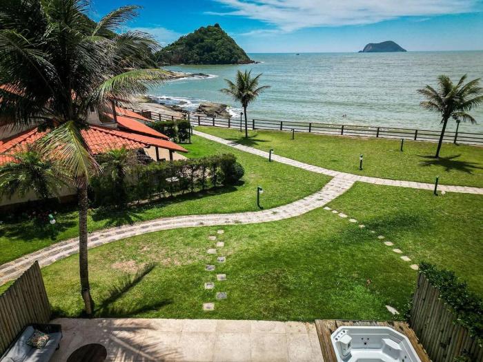 Bz77 Pé na areia! Casa com jacuzzi e 4 suítes