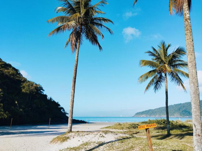 Quarto em Guaiúba!! Em Casa Compartilhada!