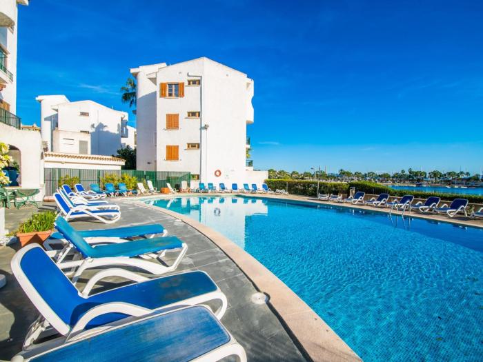 Apartment in Alcudia with Stunning Sea Views