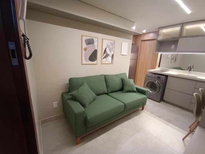 Apartamento um quarto e sala mobiliado