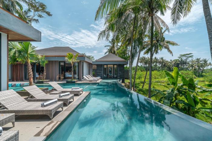 Villa Kiena, Impressive 6BR Ubud Villa - Gym, Spa, Massive pool!