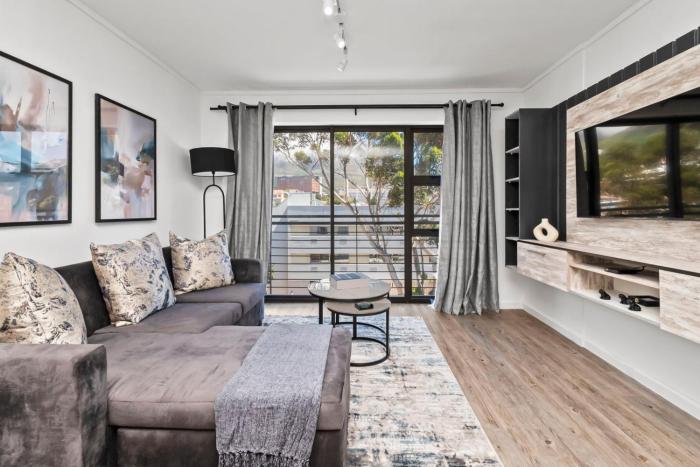 Castle Rock 2-Bedroom with Iconic Views