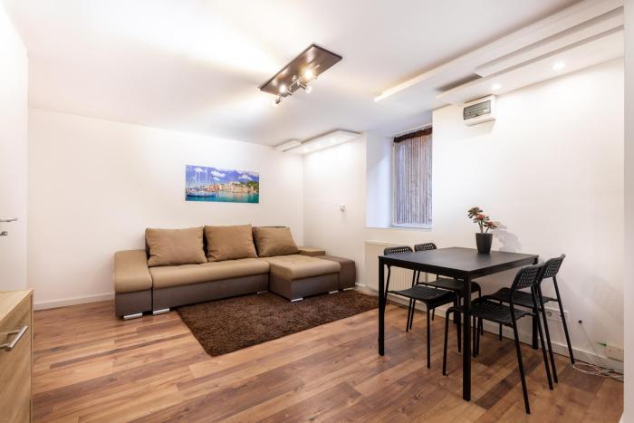 SZ27 A Székely Apartment