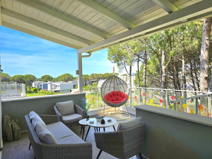 Perla Modern Penthouse 217