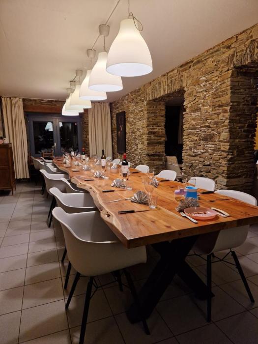 Laforestière, ruime authentieke vakantiewoning in de vallei van de Semois