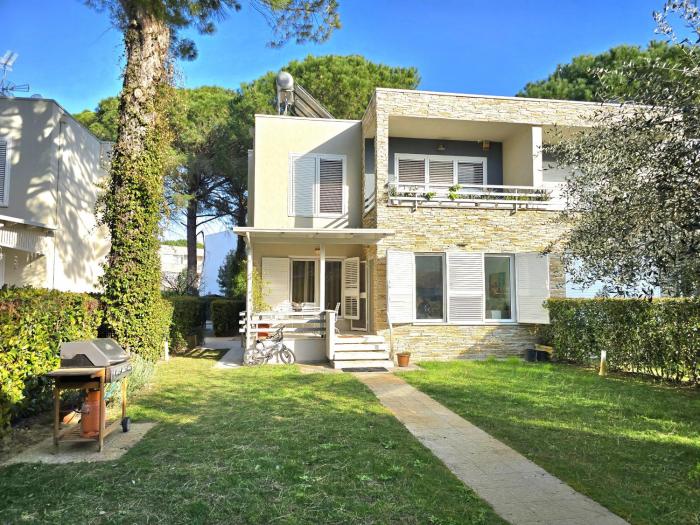 Lura 2 Holiday Homes 127