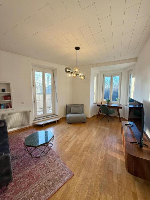 Elegante Jugendstil-Wohnung - ruhige Lage nähe HBF