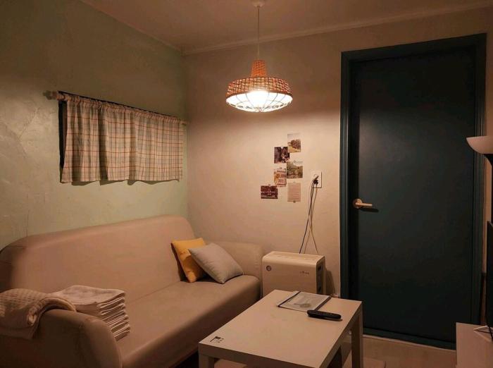 Hongik Univ 2Room 4Bed 1BedPer1Person
