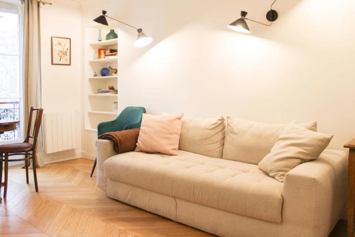 Beautiful T2 near Place de la République