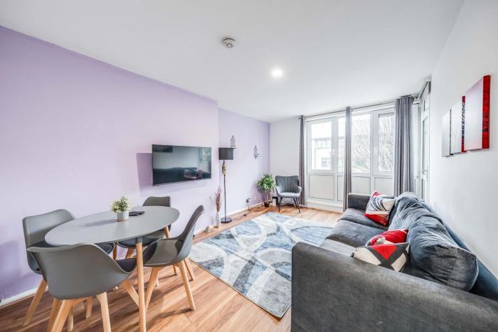 Leos Place in Mile End 2 Double Beds, 1 Bunk Bed, Max 6, Spacious, Ideal for Families