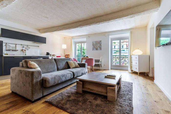 Joli loft entre le vieux Nice et le port